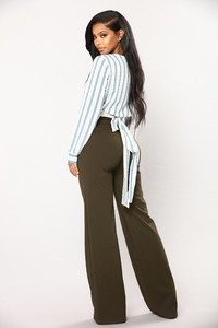 Fashion_Nova_12-06-17-872_96d00b81-4b38-411e-ac9f-3773817fc026.jpg
