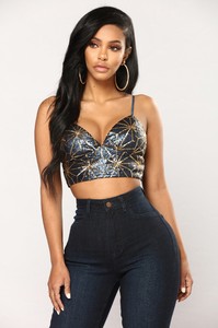 Fashion_Nova_12-07-17-346_-_Copy.JPG