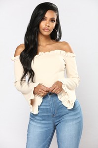Fashion_Nova_12-07-17-418_-_Copy.JPG