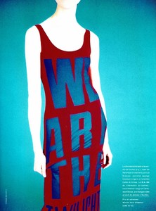 Glamour_France_May_1993_15.thumb.jpg.b8ed864c27b6a05d344220c667173178.jpg