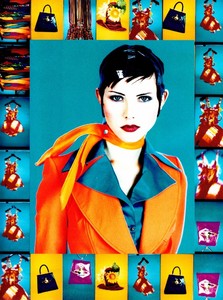 Glamour_France_May_1993_17.thumb.jpg.78950158c091a9591c81ba73389de792.jpg