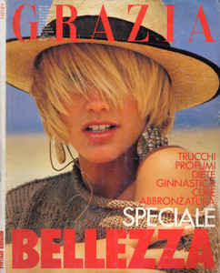 GraziaIT190585no2308cover.thumb.jpg.64d7236232d273056c8f34a8c39587cc.jpg