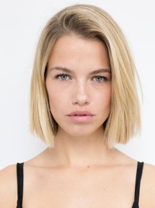 HAILEY-CLAUSON-POLAS-FEB-18-3.thumb.jpg.27aac39103389ea052cb138611fd1005.jpg