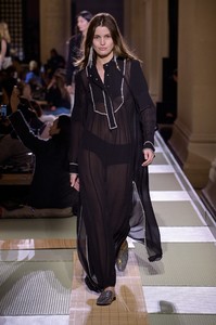 HeM-RS18-2962.thumb.jpg.8b86a73e8854ad55083968278b3e598c.jpg