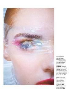 LOfficielSingapore-April2018-page-005.jpg