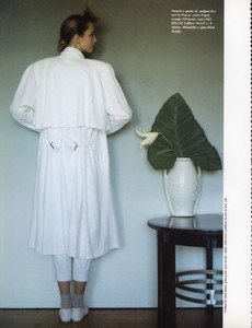 LeiIT0385Bianco02.thumb.jpg.d2a4f9fddc3898dcf3aedc486eb01d3a.jpg