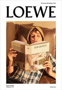 Loewe-fall-2018-ad-campaign-the-impression-01.thumb.jpg.ab2e8af9e812a0e61e9a2dd94bb115f7.jpg