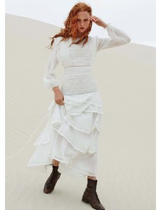 MarieClaireAustralia-April2018-page-014.jpg