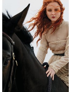 MarieClaireAustralia-April2018-page-016.jpg