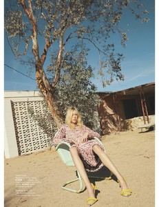 MarieClaireUK-April2018-page-008.jpg