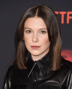 Millie-Bobby-Brown-Long-Hair.jpg