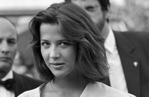 Sophie-Marceau-1983.thumb.jpg.b249c915e22a009e59f806feeb6929c4.jpg