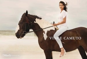 Vince-Camuto-Spring-Summer-2018-Campaign32830.thumb.jpg.0e6013e8eaf9be767c2144040e62eda8.jpg