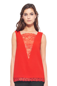 axb17323_redrose_crop_2.jpg