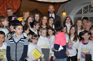 b88-8g8TMmg.thumb.jpg.1e02be1b26d765424eca82f1c5cebda0.jpg