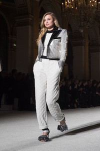 balmain-atm-rf18-3024619.thumb.jpg.e7afc1f6ef0fefc30f2ef462875615cc.jpg