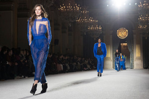 balmain-atm-rf18-3024639.thumb.jpg.d39e4b6c7e2920224a29b5538242b986.jpg