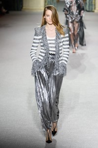 balmain-rf18-3171.thumb.jpg.12a747f6df2bdc49a69d35e028003460.jpg