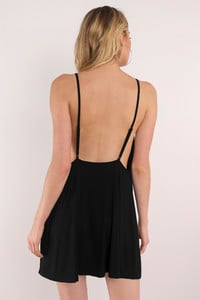 black-gabriella-cami-shift-dress3.jpg