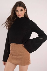 black-handle-with-flare-sleeve-sweater.jpg