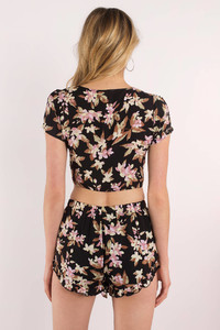 black-multi-eden-floral-print-shorts3.jpg