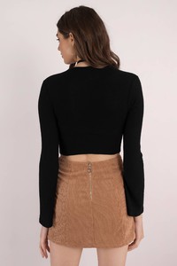 black-socal-plunging-ribbed-crop-top3.jpg