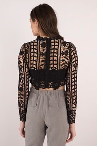 black-style-and-lace-crop-top3.jpg