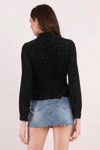 black-wild-night-velvet-leopard-print-top3.jpg