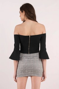black-zoey-off-shoulder-crop-top3.jpg
