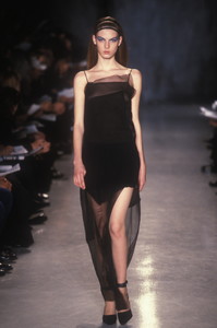 donna-karan-fw-1997-1.thumb.jpg.96ed88f519c18999de6a609467d20143.jpg