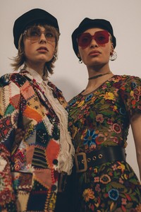 edie_dior_aw18_dazed_2.thumb.jpg.3068ad1b7f92b0aa60339c32a076a5c2.jpg