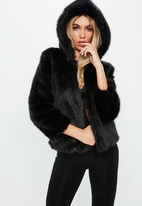 fanny-lyckman-x-missguided-black-hooded-faux-fur-jacket.jpg