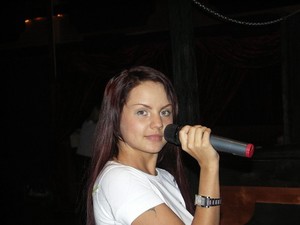 gETIowpM04g.thumb.jpg.64fe1492b6d1925357ea91d24f73b79d.jpg