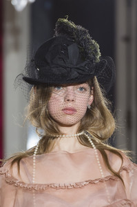 galliano-clp-rf18-7387.jpg