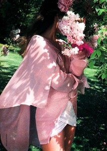 glamour_fr_july_aug_1989_5.thumb.jpg.8453e91b09d2c89480846bc8cd28ee0f.jpg