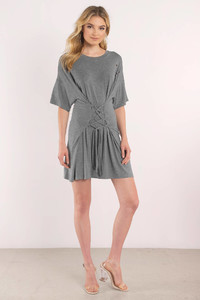 grey-all-about-that-lace-up-shift-dress4.jpg