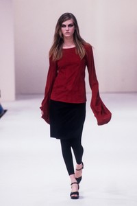 john-rocha-fw-1997-1.thumb.jpg.c24747f35933590d578f81b6605e7e75.jpg