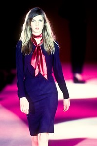 katherine-hamnet-fw-1997-4.thumb.jpg.dcfdef1dcc9455cd3d33c9dfd950e62d.jpg
