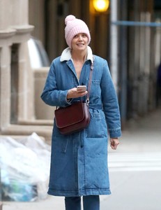 katie-holmes-stroll-with-a-friend-in-nyc-03-14-2018-1.jpg