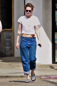 kstew100318BZNimage115.jpg