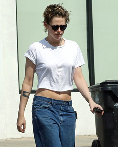 kstew100318BZNimage125.jpg