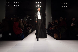 lanvin-atm-rf18-1071.thumb.jpg.26bdb11e9f604c6e3c04b72569b99892.jpg