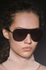 lanvin-clpa-rf18-0038.thumb.jpg.4493349f445ac6457b2522958c973222.jpg