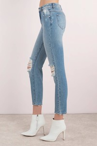 light-wash-miller-distressed-skinny-jeans3.jpg