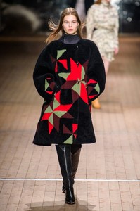 marant-rf18-3721.thumb.jpg.229d1dced34ee8a778c1ea9ec6e72de9.jpg