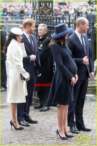 meghan-markle-steps-out-with-prince-harry-for-first-official-event-with-queen-elizabeth-ii-18.jpg