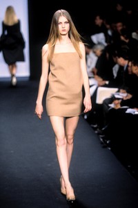 michael-kors-fw-1997-1.thumb.jpg.406b54828d11a976d7097cd422afad39.jpg