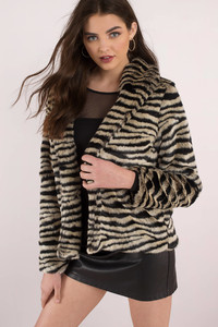 multi-mia-faux-fur-luv-coat.jpg