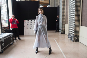 nina-ricci-atm-rf18-3025173.thumb.jpg.b4809ced78d04e907463f59e50894a84.jpg