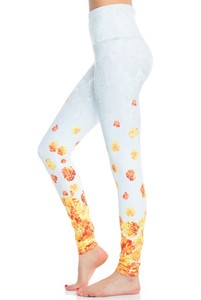 onzie-high-rise-graphic-legging-varmala-3_1_1.jpg